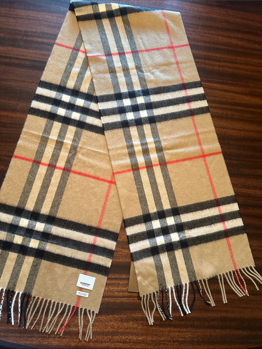 Burberry Classic Scarf, 100 % Cashmere Saks Fifth Ave Branded Gift Box
